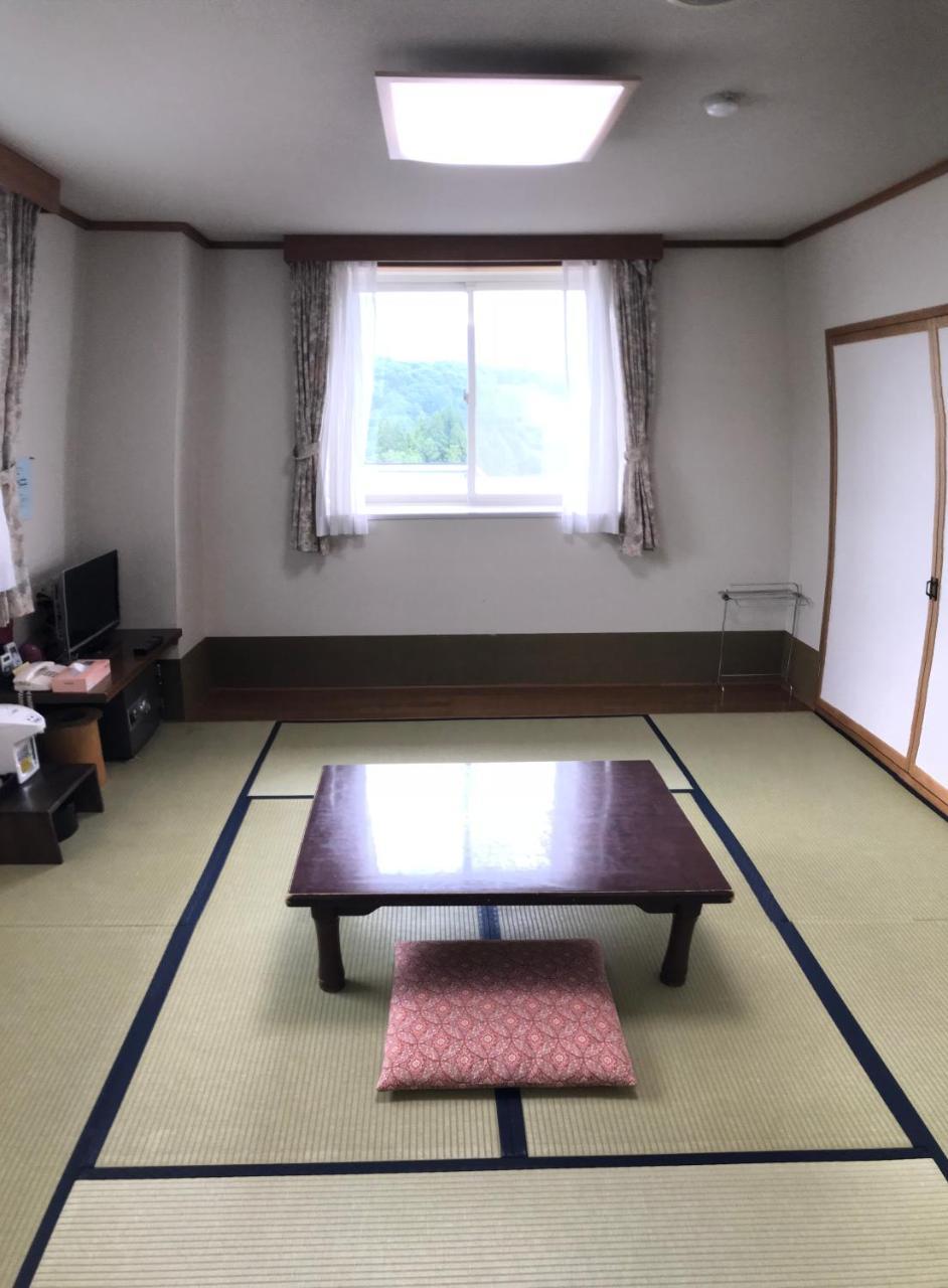 Resort Inn Marion Shinano Otari Bagian luar foto